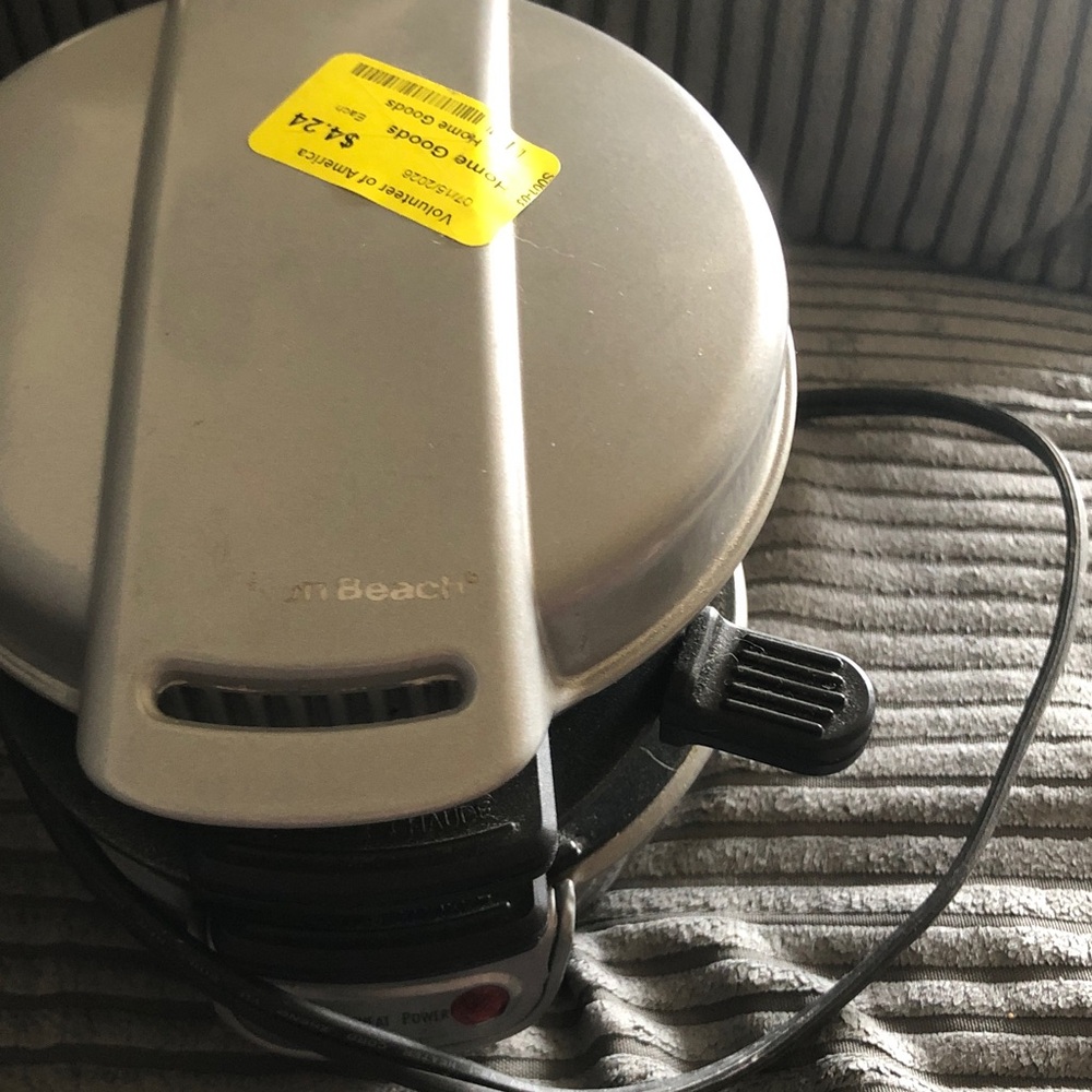 Hamilton Beach Silver Portable egg makers
